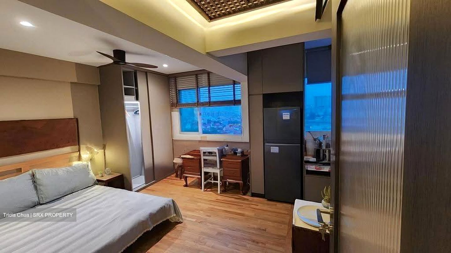 Lakeview Estate (D20), Apartment #639027981